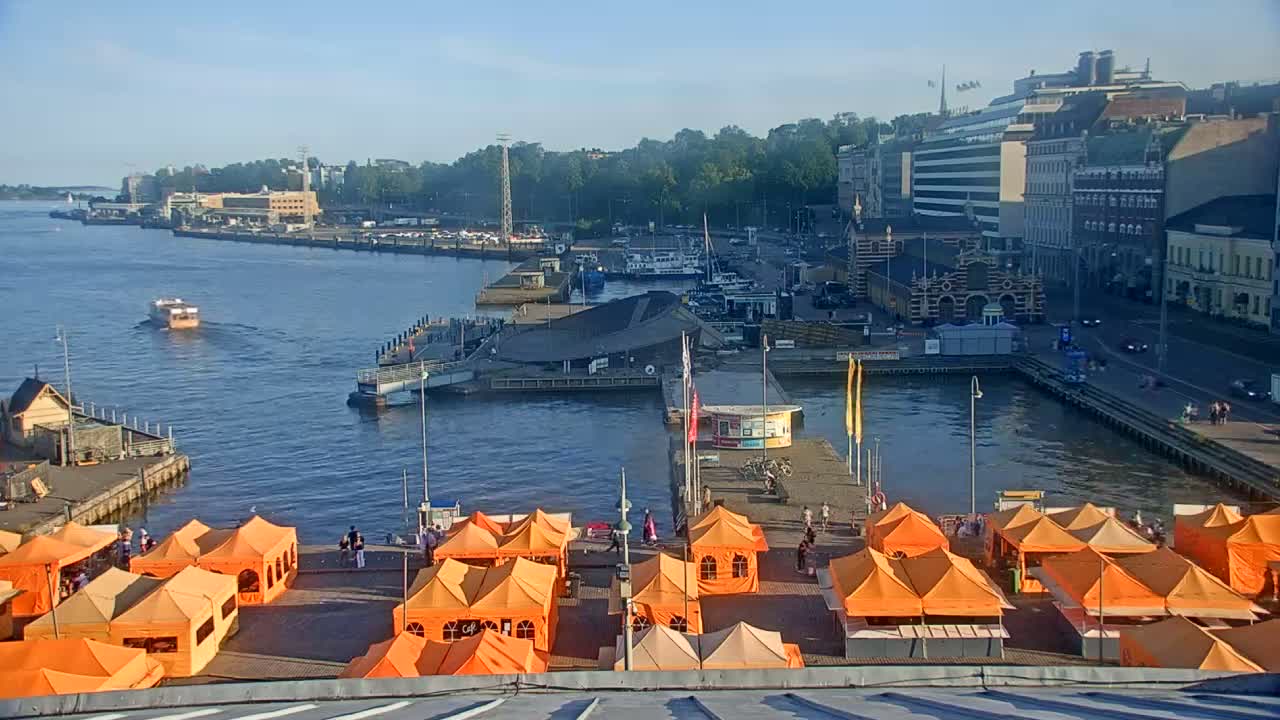 Helsinki Port & City from South Harbour Live Cam - Katajanokka, Helsinki, Uusimaa, Finland
