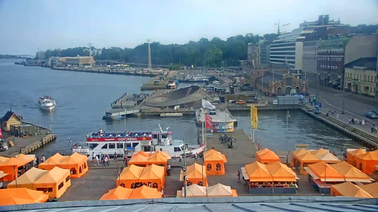 Helsinki Port & City from South Harbour Live Cam - Katajanokka, Helsinki, Uusimaa, Finland