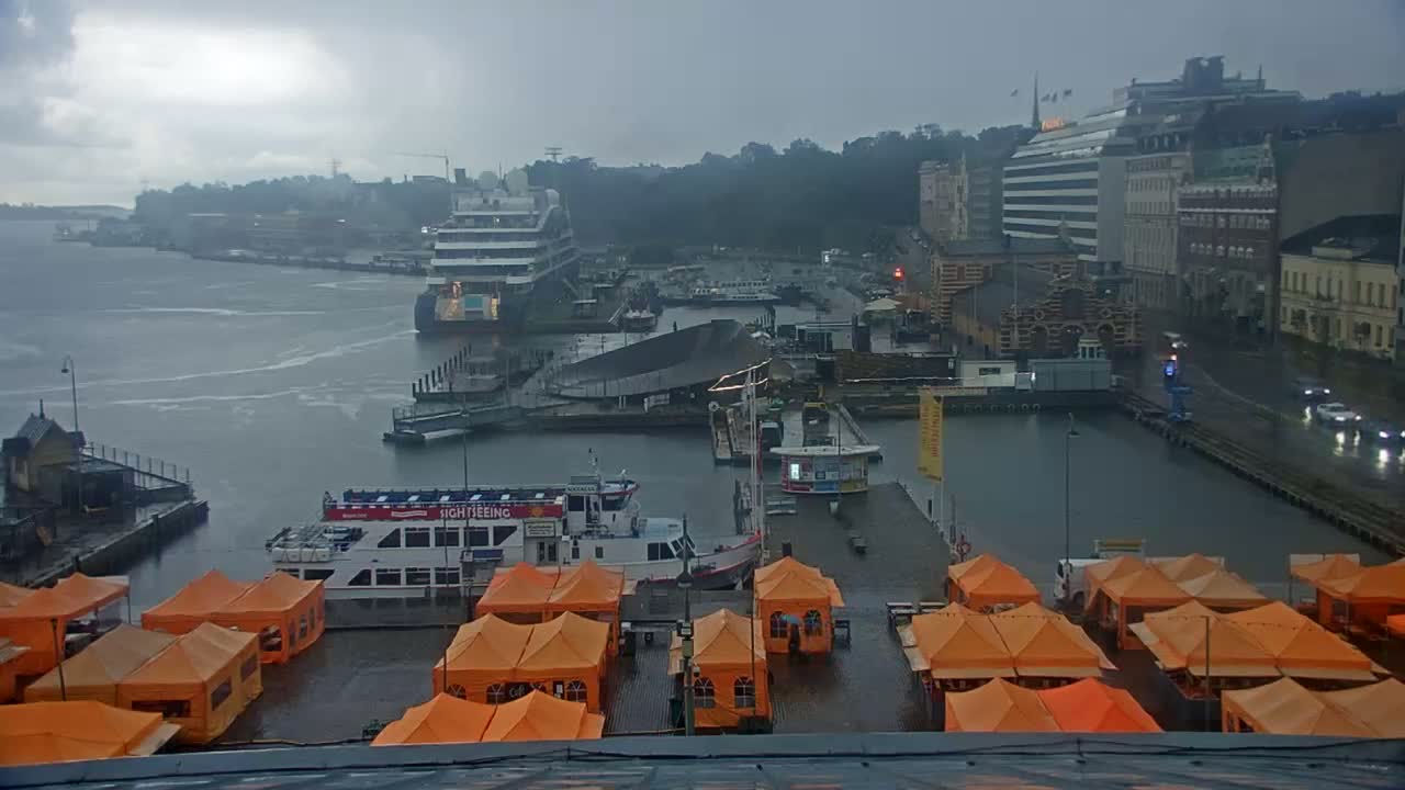 Helsinki Port & City from South Harbour Live Cam - Katajanokka, Helsinki, Uusimaa, Finland