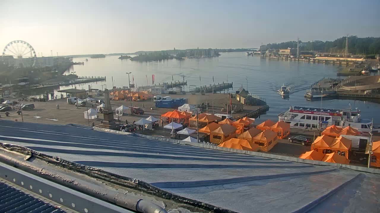 Helsinki Port & City from South Harbour Live Cam - Katajanokka, Helsinki, Uusimaa, Finland