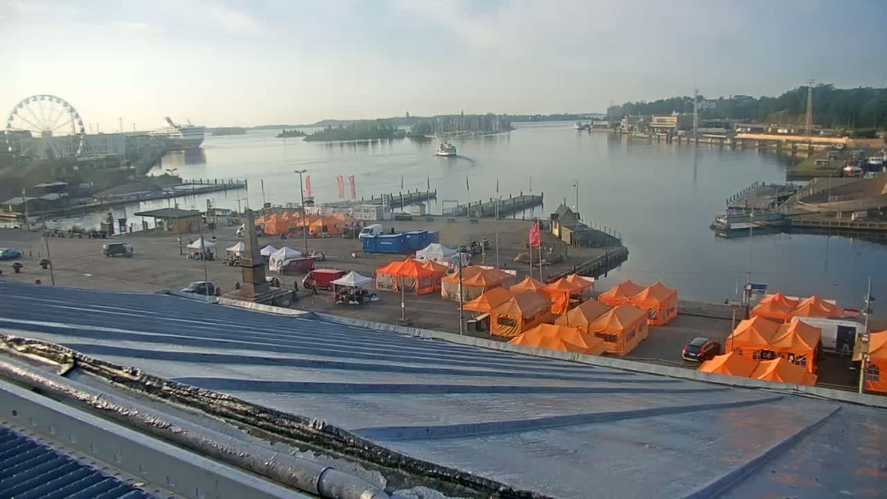 Helsinki Port & City from South Harbour Live Cam - Katajanokka, Helsinki, Uusimaa, Finland