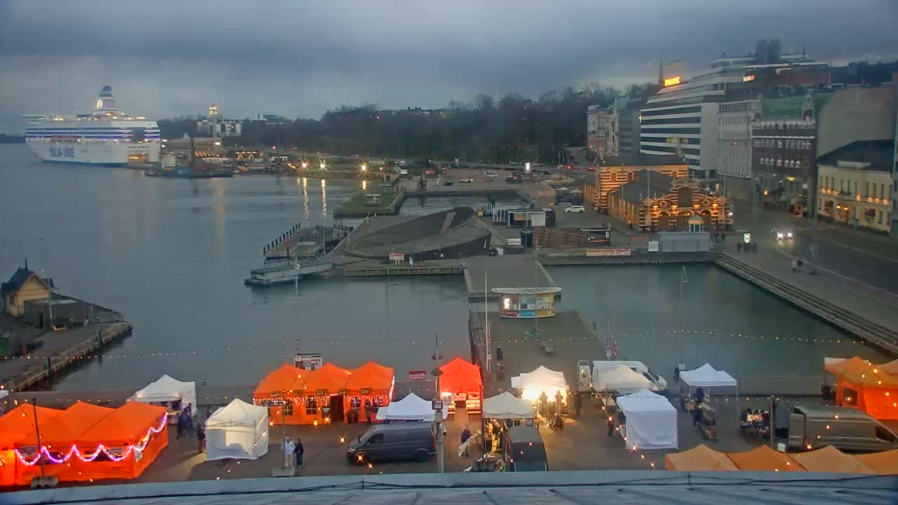 Helsinki Port & City from South Harbour Live Cam - Katajanokka, Helsinki, Uusimaa, Finland