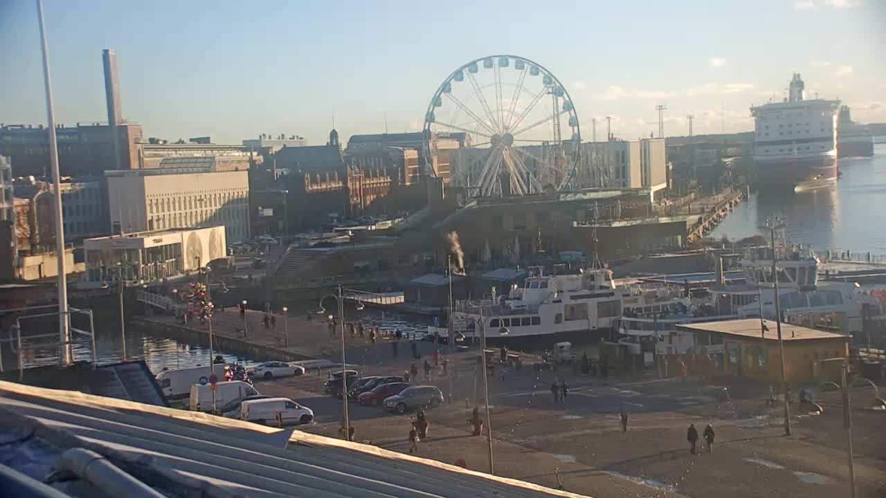 Helsinki Port & City from South Harbour Live Cam - Katajanokka, Helsinki, Uusimaa, Finland