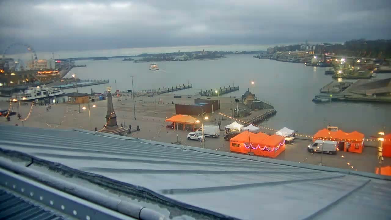 Helsinki Port & City from South Harbour Live Cam - Katajanokka, Helsinki, Uusimaa, Finland