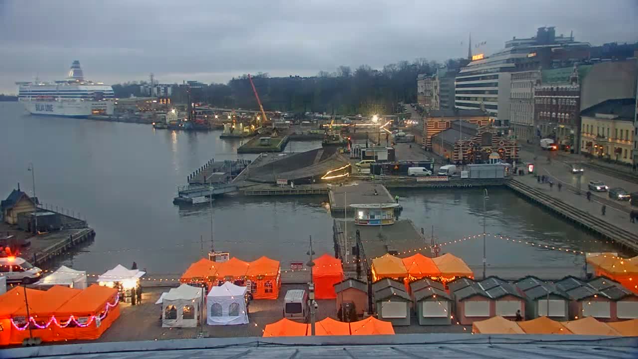 Helsinki Port & City from South Harbour Live Cam - Katajanokka, Helsinki, Uusimaa, Finland
