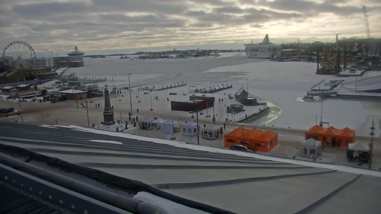 Helsinki Port & City from South Harbour Live Cam - Katajanokka, Helsinki, Uusimaa, Finland