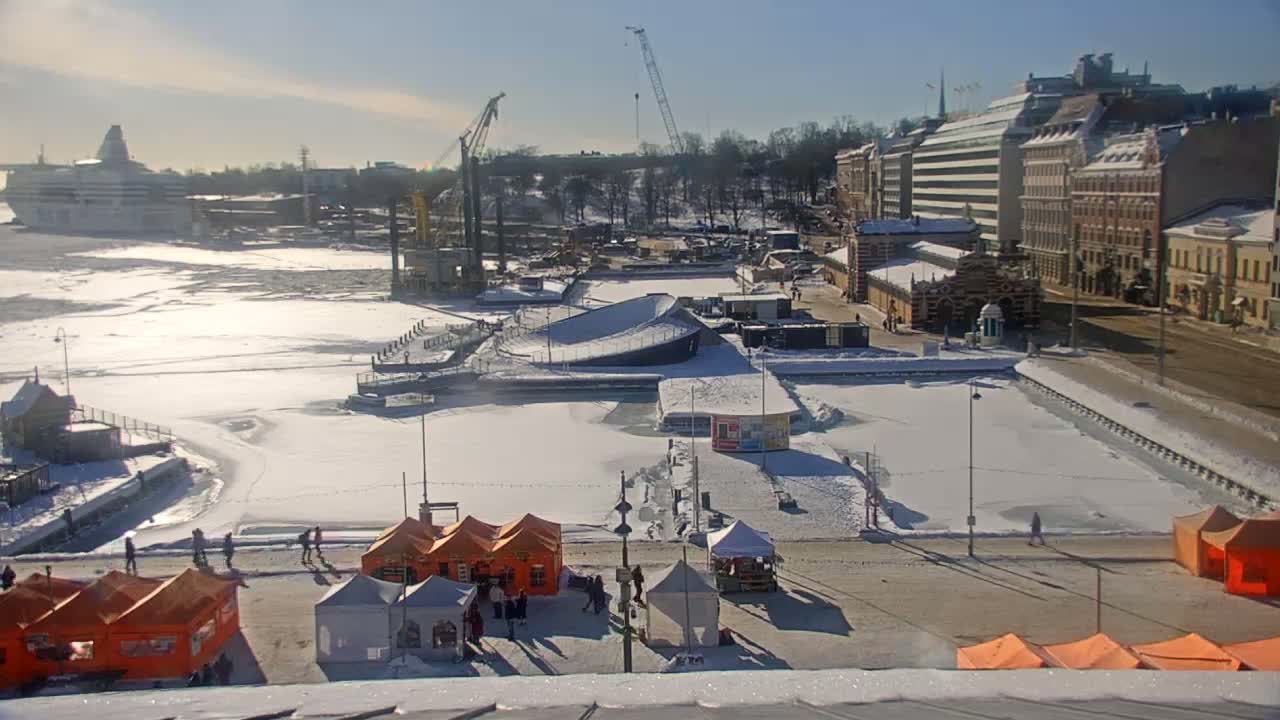 Helsinki Port & City from South Harbour Live Cam - Katajanokka, Helsinki, Uusimaa, Finland