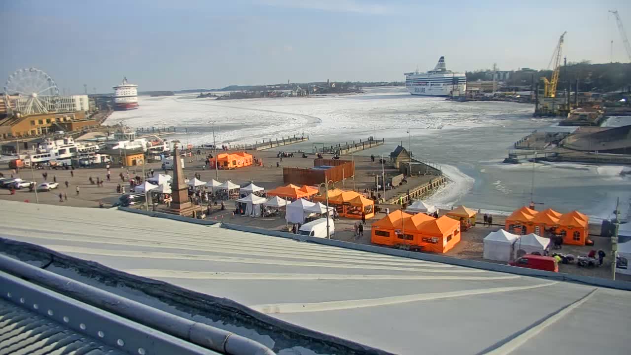 Helsinki Port & City from South Harbour Live Cam - Katajanokka, Helsinki, Uusimaa, Finland