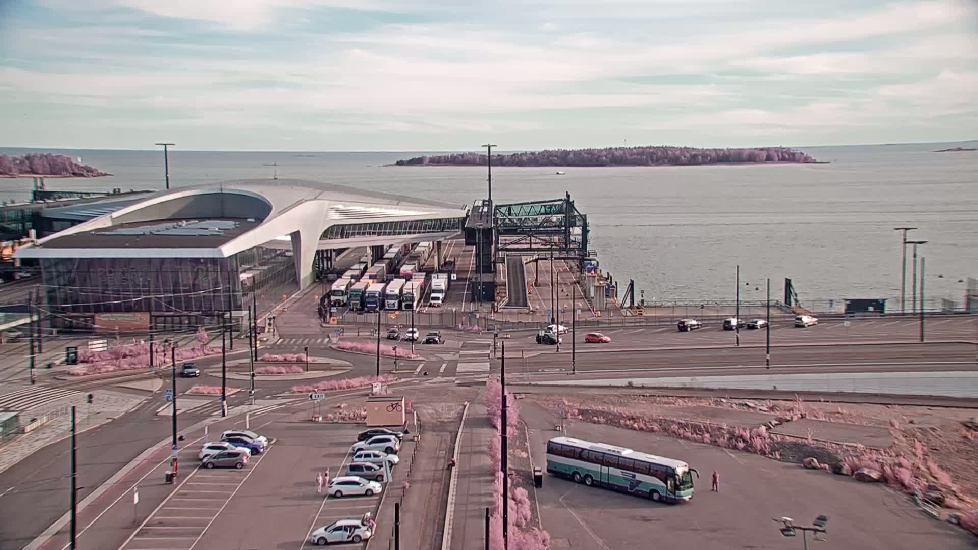 Port of Helsinki, West Harbour South View Live Cam - Hietalahti, Helsinki, Uusimaa, Finland