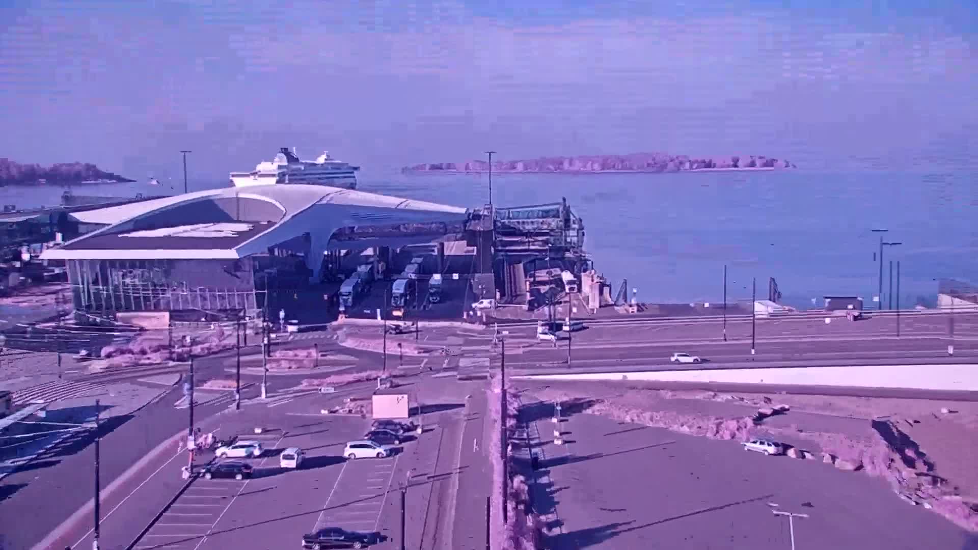 Port of Helsinki, West Harbour South View Live Cam - Hietalahti, Helsinki, Uusimaa, Finland
