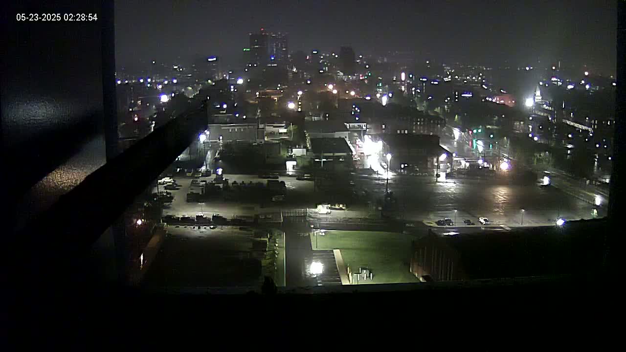 New Hampshire , Manchester City Skyline & Falcons Life Live Cam 1 - Manchester, Hillsborough, New Hampshire, USA