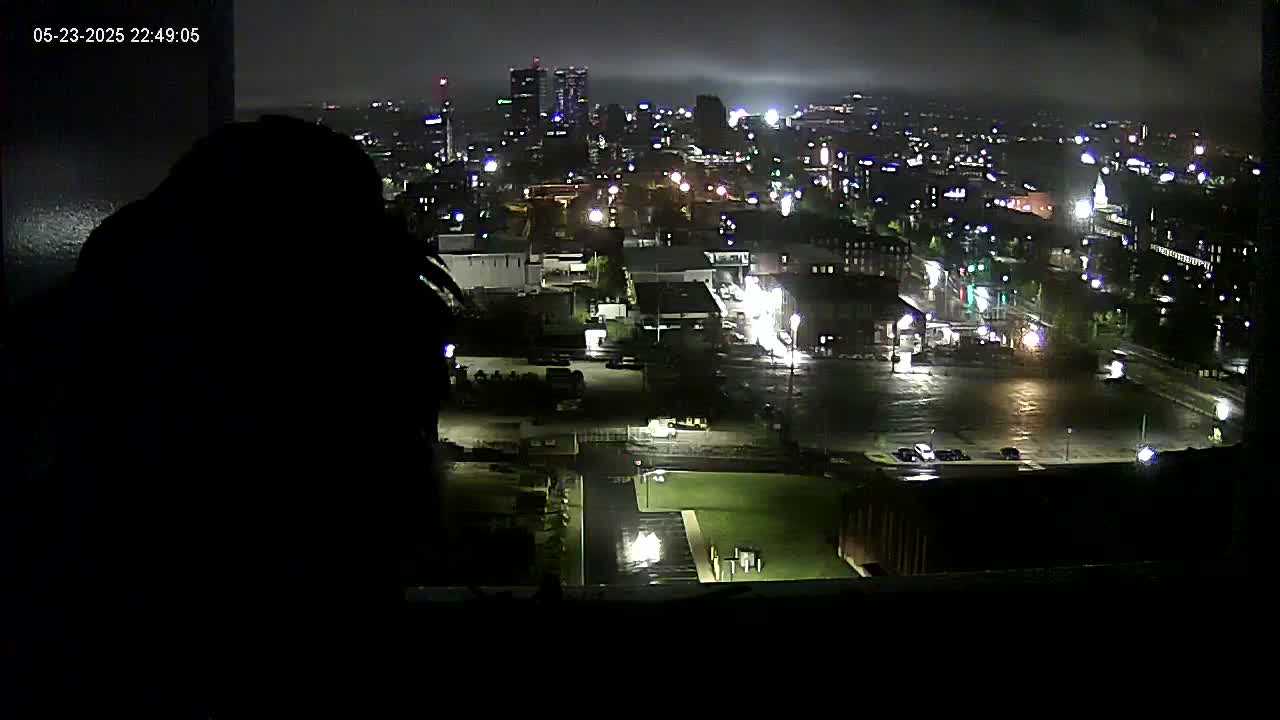 New Hampshire , Manchester City Skyline & Falcons Life Live Cam 1 - Manchester, Hillsborough, New Hampshire, USA