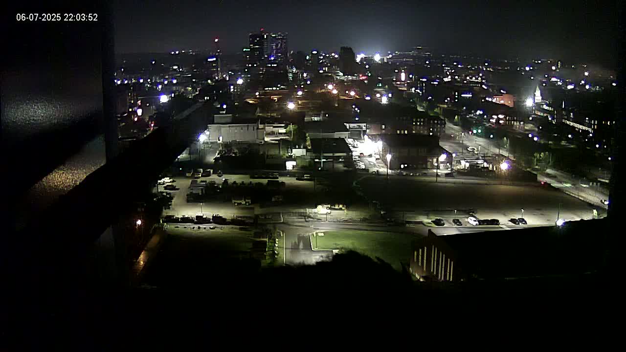 New Hampshire , Manchester City Skyline & Falcons Life Live Cam 1 - Manchester, Hillsborough, New Hampshire, USA
