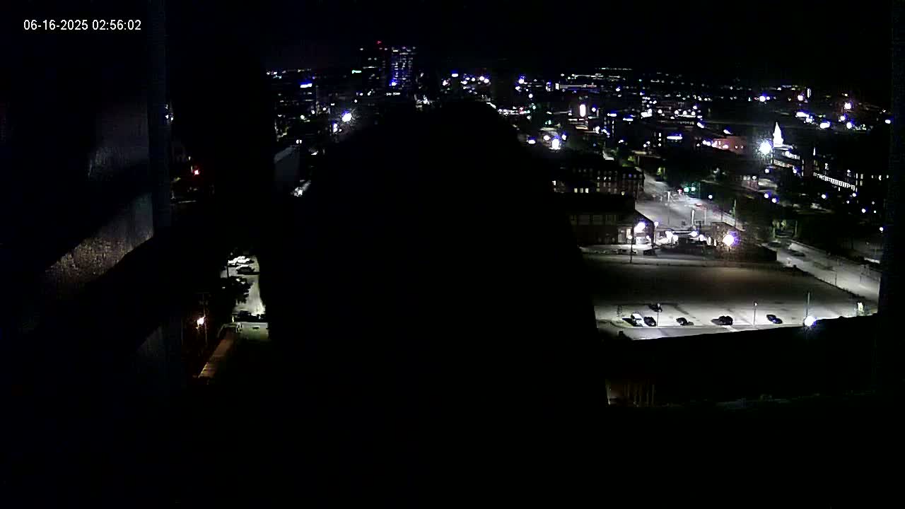 New Hampshire , Manchester City Skyline & Falcons Life Live Cam 1 - Manchester, Hillsborough, New Hampshire, USA
