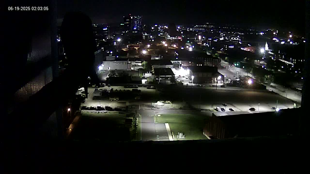New Hampshire , Manchester City Skyline & Falcons Life Live Cam 1 - Manchester, Hillsborough, New Hampshire, USA
