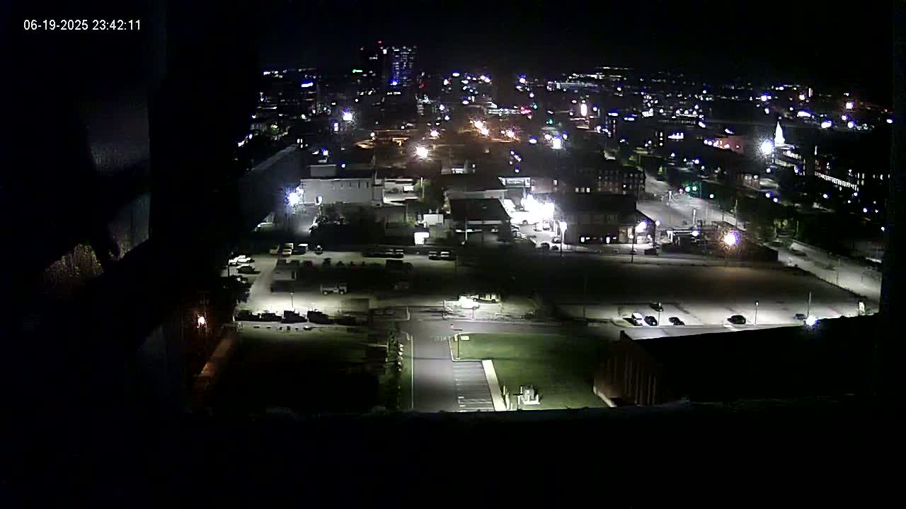 New Hampshire , Manchester City Skyline & Falcons Life Live Cam 1 - Manchester, Hillsborough, New Hampshire, USA