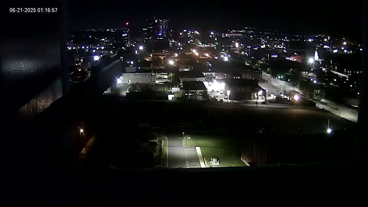 New Hampshire , Manchester City Skyline & Falcons Life Live Cam 1 - Manchester, Hillsborough, New Hampshire, USA