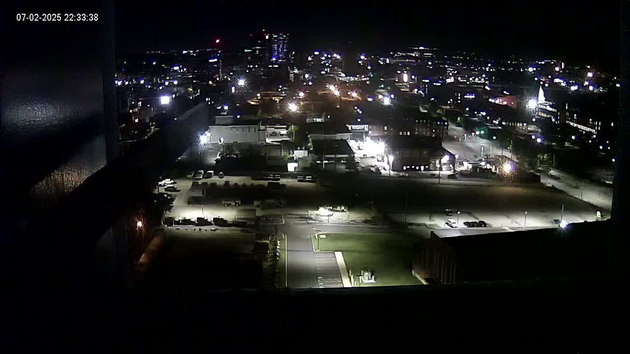 New Hampshire , Manchester City Skyline & Falcons Life Live Cam 1 - Manchester, Hillsborough, New Hampshire, USA