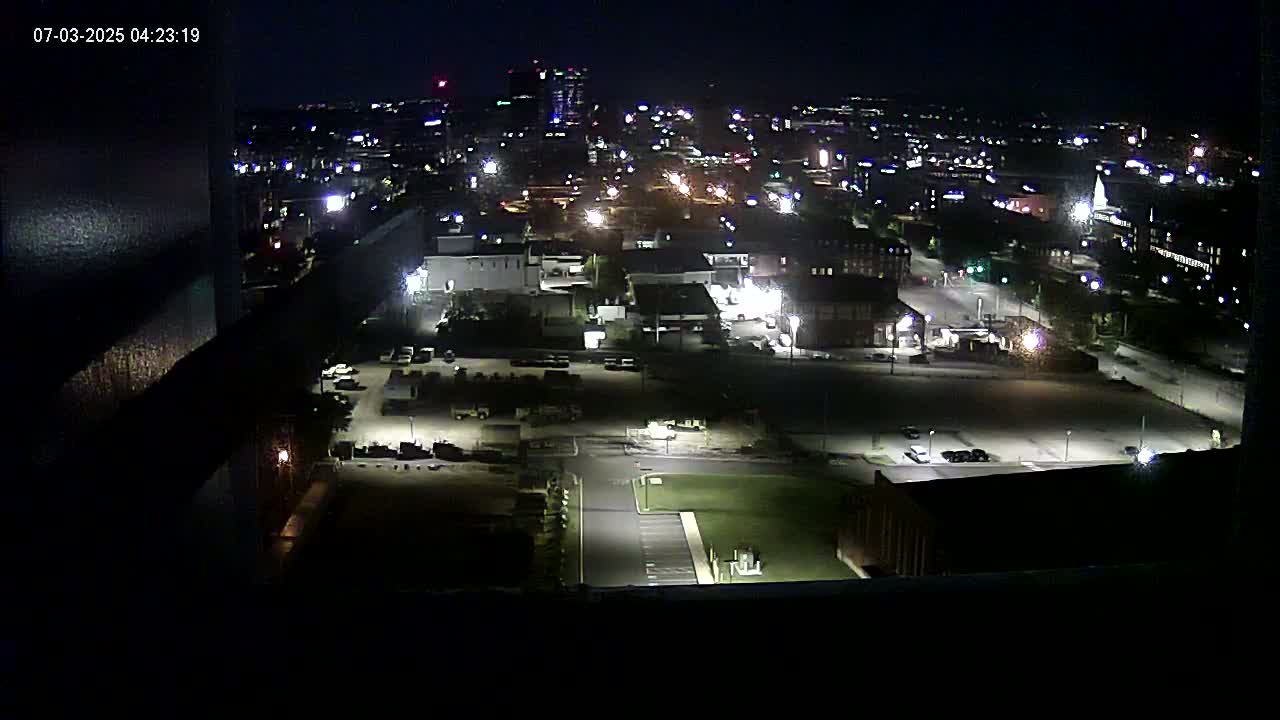 New Hampshire , Manchester City Skyline & Falcons Life Live Cam 1 - Manchester, Hillsborough, New Hampshire, USA