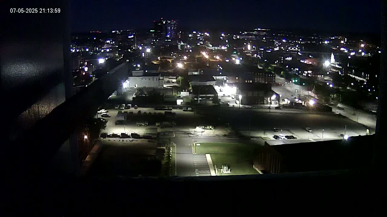 New Hampshire , Manchester City Skyline & Falcons Life Live Cam 1 - Manchester, Hillsborough, New Hampshire, USA