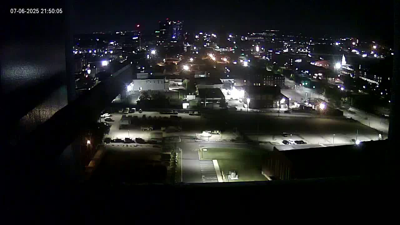 New Hampshire , Manchester City Skyline & Falcons Life Live Cam 1 - Manchester, Hillsborough, New Hampshire, USA