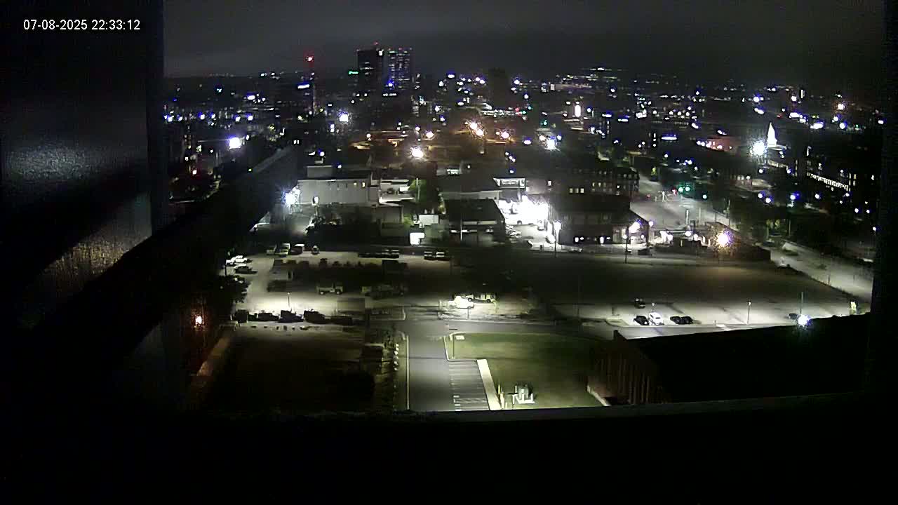 New Hampshire , Manchester City Skyline & Falcons Life Live Cam 1 - Manchester, Hillsborough, New Hampshire, USA
