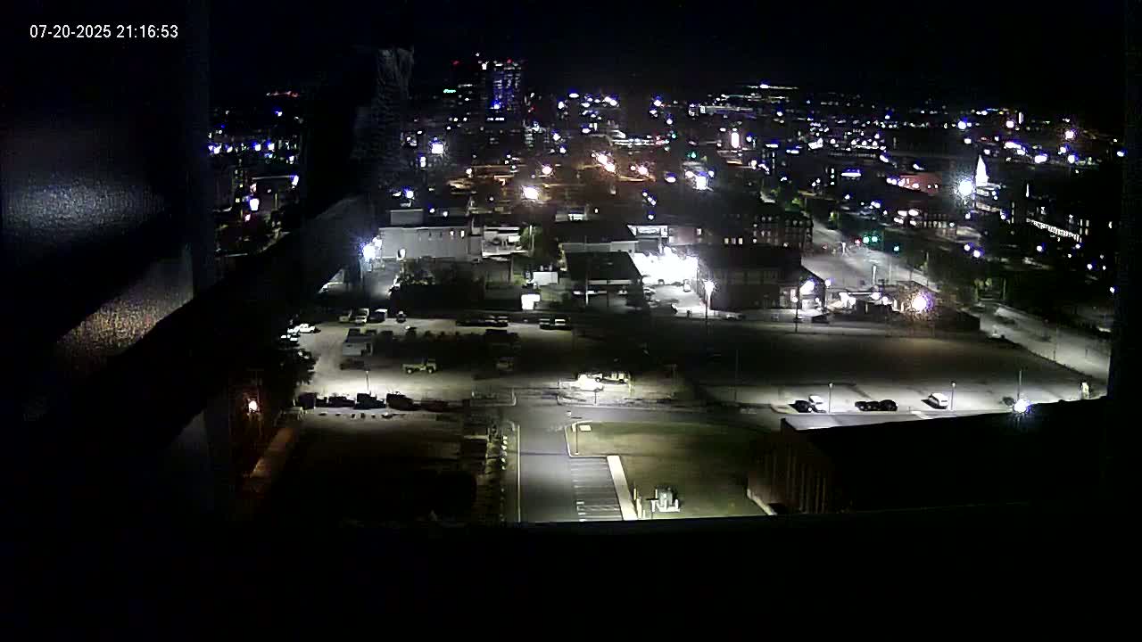 New Hampshire , Manchester City Skyline & Falcons Life Live Cam 1 - Manchester, Hillsborough, New Hampshire, USA