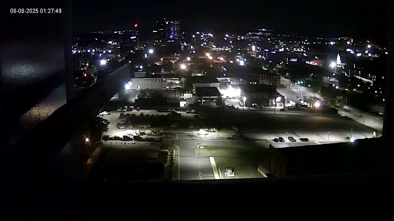 New Hampshire , Manchester City Skyline & Falcons Life Live Cam 1 - Manchester, Hillsborough, New Hampshire, USA
