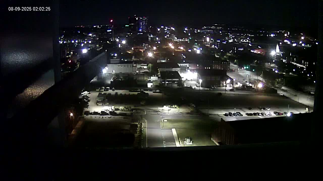New Hampshire , Manchester City Skyline & Falcons Life Live Cam 1 - Manchester, Hillsborough, New Hampshire, USA