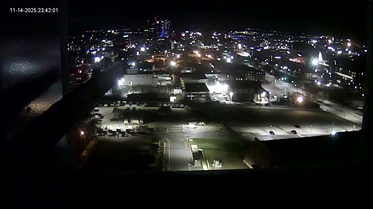New Hampshire , Manchester City Skyline & Falcons Life Live Cam 1 - Manchester, Hillsborough, New Hampshire, USA