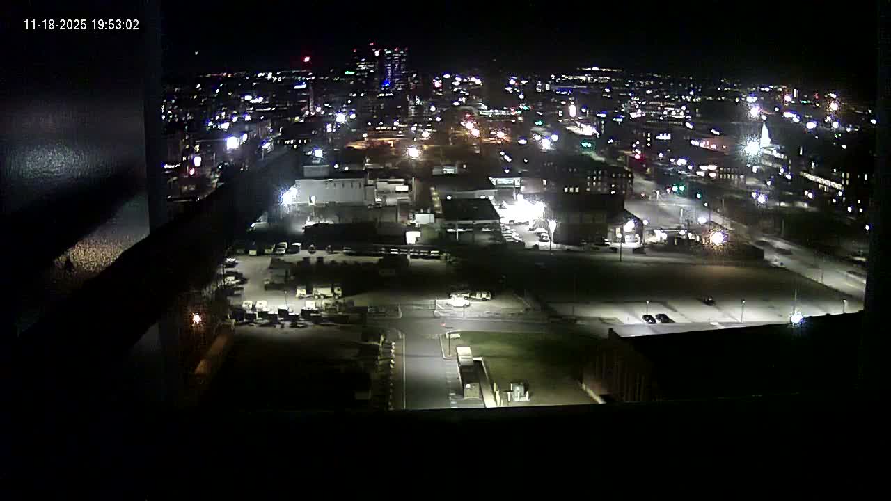 New Hampshire , Manchester City Skyline & Falcons Life Live Cam 1 - Manchester, Hillsborough, New Hampshire, USA