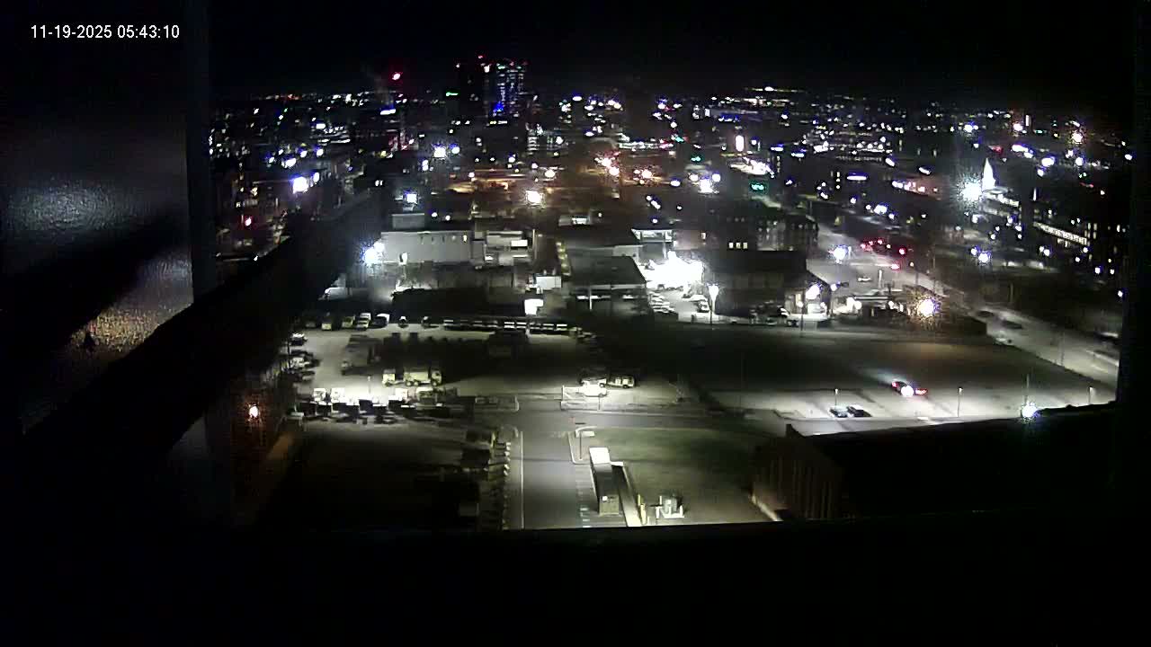 New Hampshire , Manchester City Skyline & Falcons Life Live Cam 1 - Manchester, Hillsborough, New Hampshire, USA