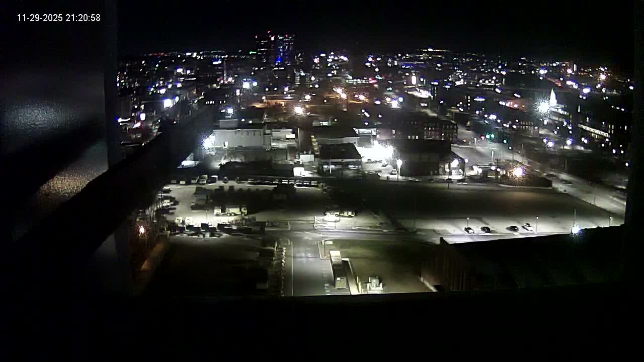 New Hampshire , Manchester City Skyline & Falcons Life Live Cam 1 - Manchester, Hillsborough, New Hampshire, USA