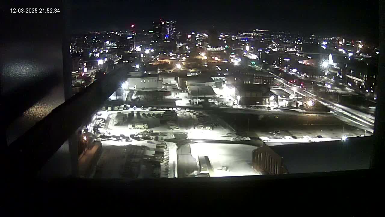 New Hampshire , Manchester City Skyline & Falcons Life Live Cam 1 - Manchester, Hillsborough, New Hampshire, USA