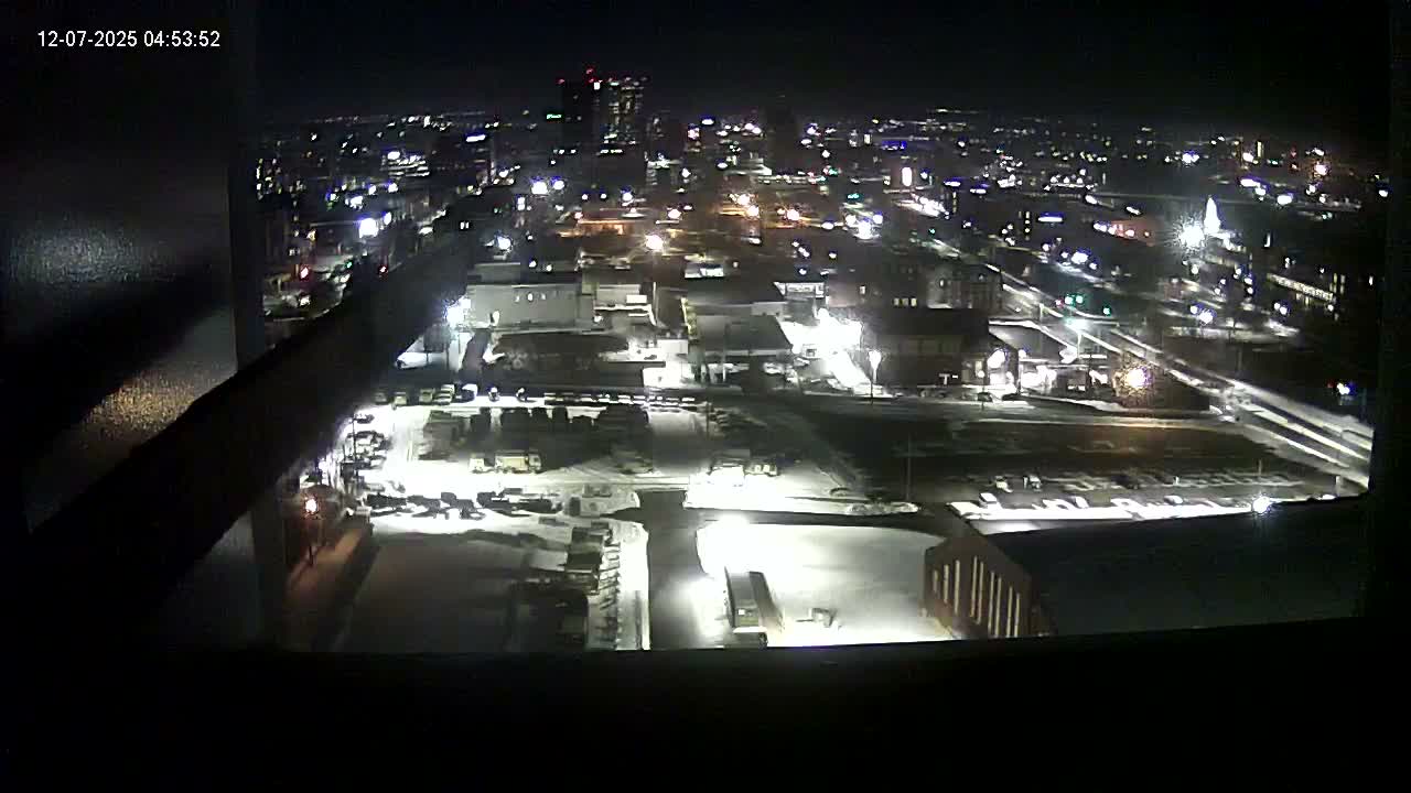 New Hampshire , Manchester City Skyline & Falcons Life Live Cam 1 - Manchester, Hillsborough, New Hampshire, USA