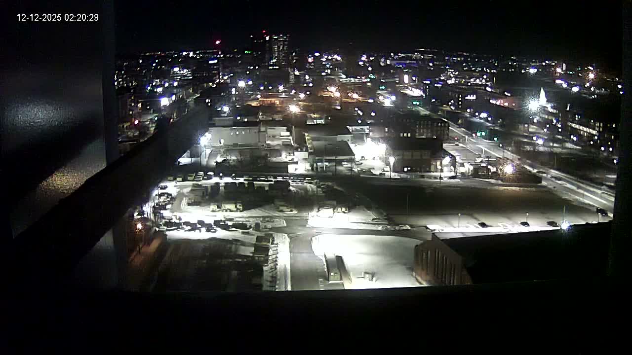 New Hampshire , Manchester City Skyline & Falcons Life Live Cam 1 - Manchester, Hillsborough, New Hampshire, USA
