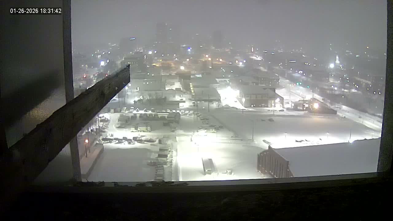 New Hampshire , Manchester City Skyline & Falcons Life Live Cam 1 - Manchester, Hillsborough, New Hampshire, USA