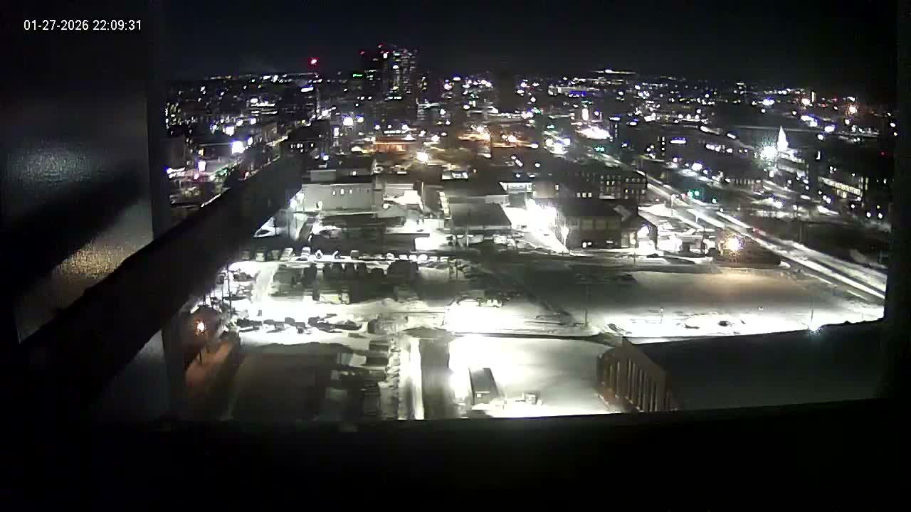 New Hampshire , Manchester City Skyline & Falcons Life Live Cam 1 - Manchester, Hillsborough, New Hampshire, USA