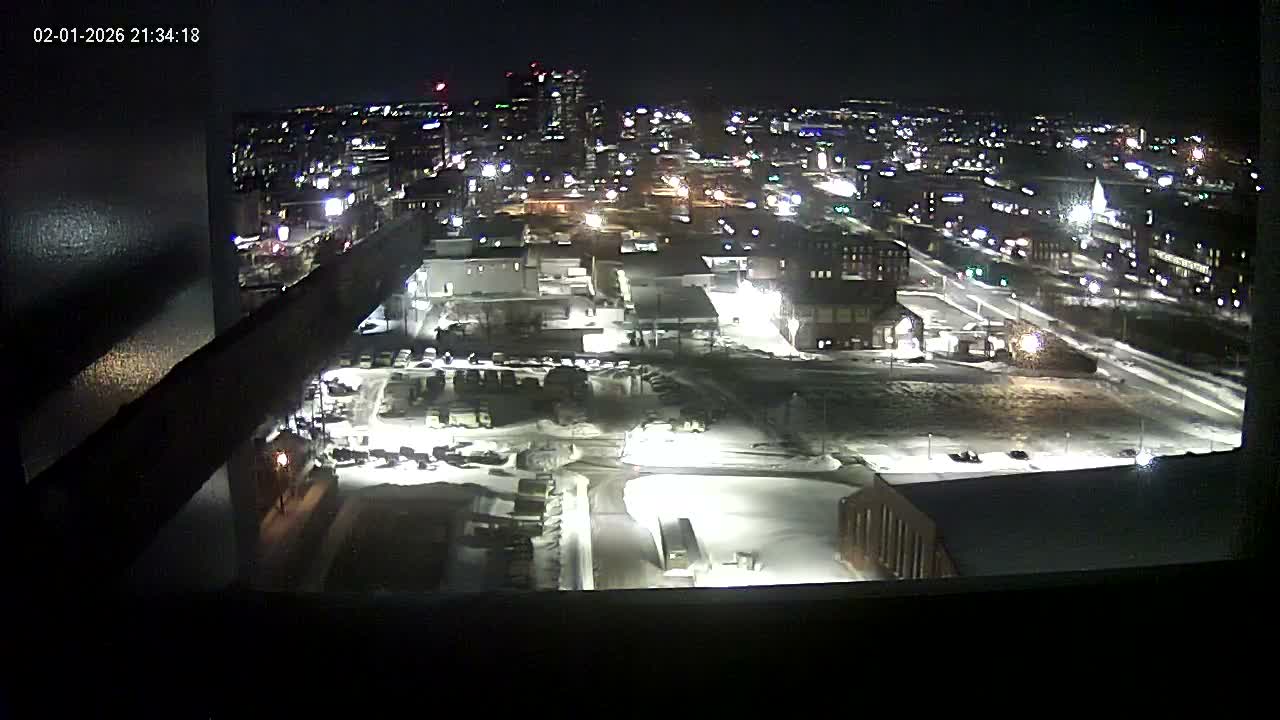 New Hampshire , Manchester City Skyline & Falcons Life Live Cam 1 - Manchester, Hillsborough, New Hampshire, USA