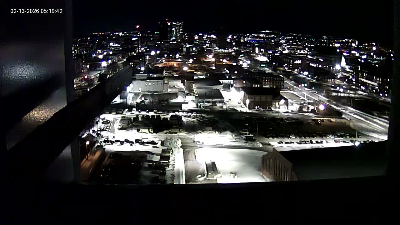 New Hampshire , Manchester City Skyline & Falcons Life Live Cam 1 - Manchester, Hillsborough, New Hampshire, USA