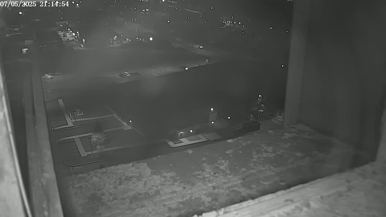 New Hampshire , Manchester City Skyline & Falcons Life Live Cam 2 - Manchester, Hillsborough, New Hampshire, USA