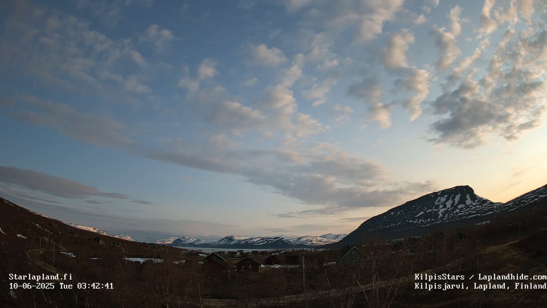 Kilpisjarvi Village , Northern Lights/Aurora Borealis Live Cam - Kilpisjärvi, Enontekiö, Lapland, Finland