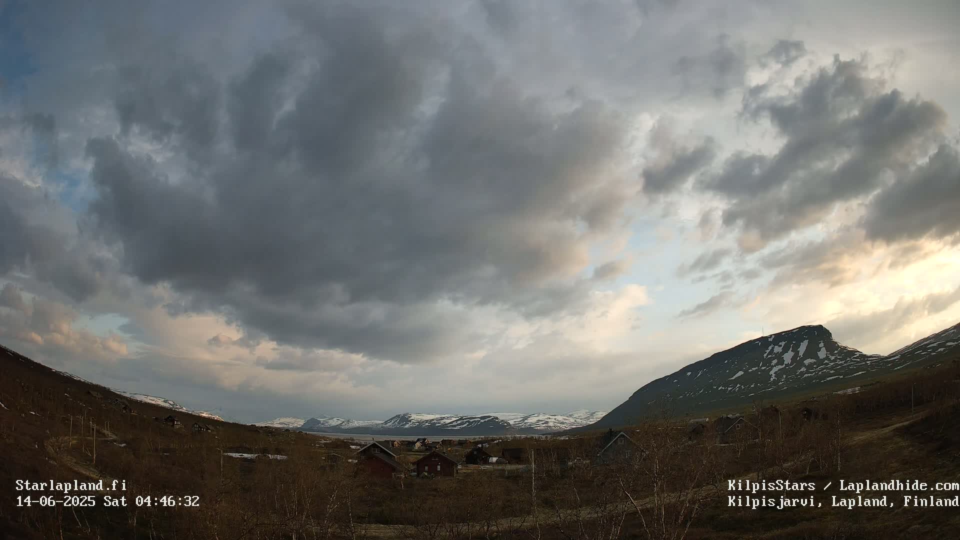Kilpisjarvi Village , Northern Lights/Aurora Borealis Live Cam - Kilpisjärvi, Enontekiö, Lapland, Finland