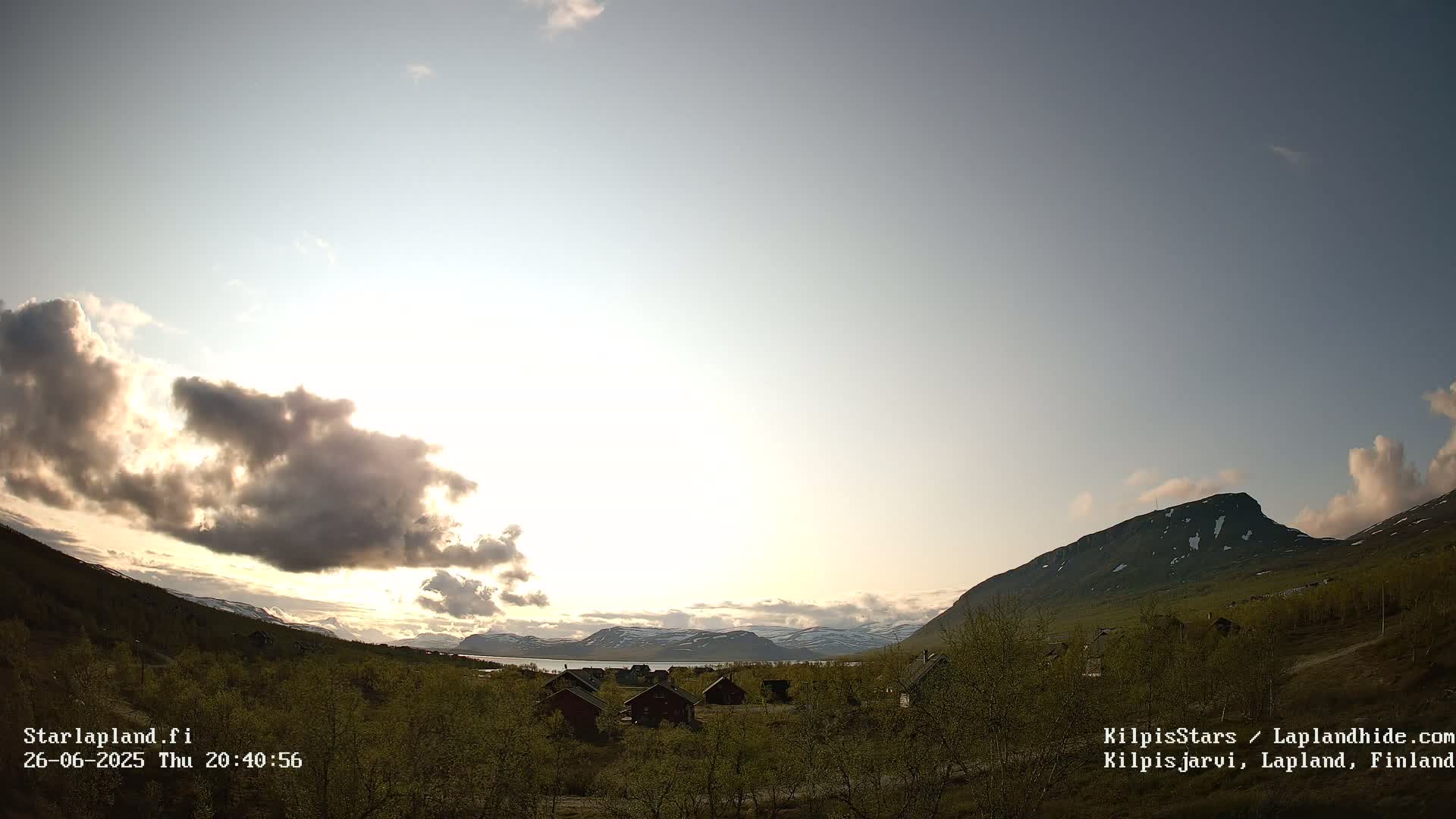 Kilpisjarvi Village , Northern Lights/Aurora Borealis Live Cam - Kilpisjärvi, Enontekiö, Lapland, Finland