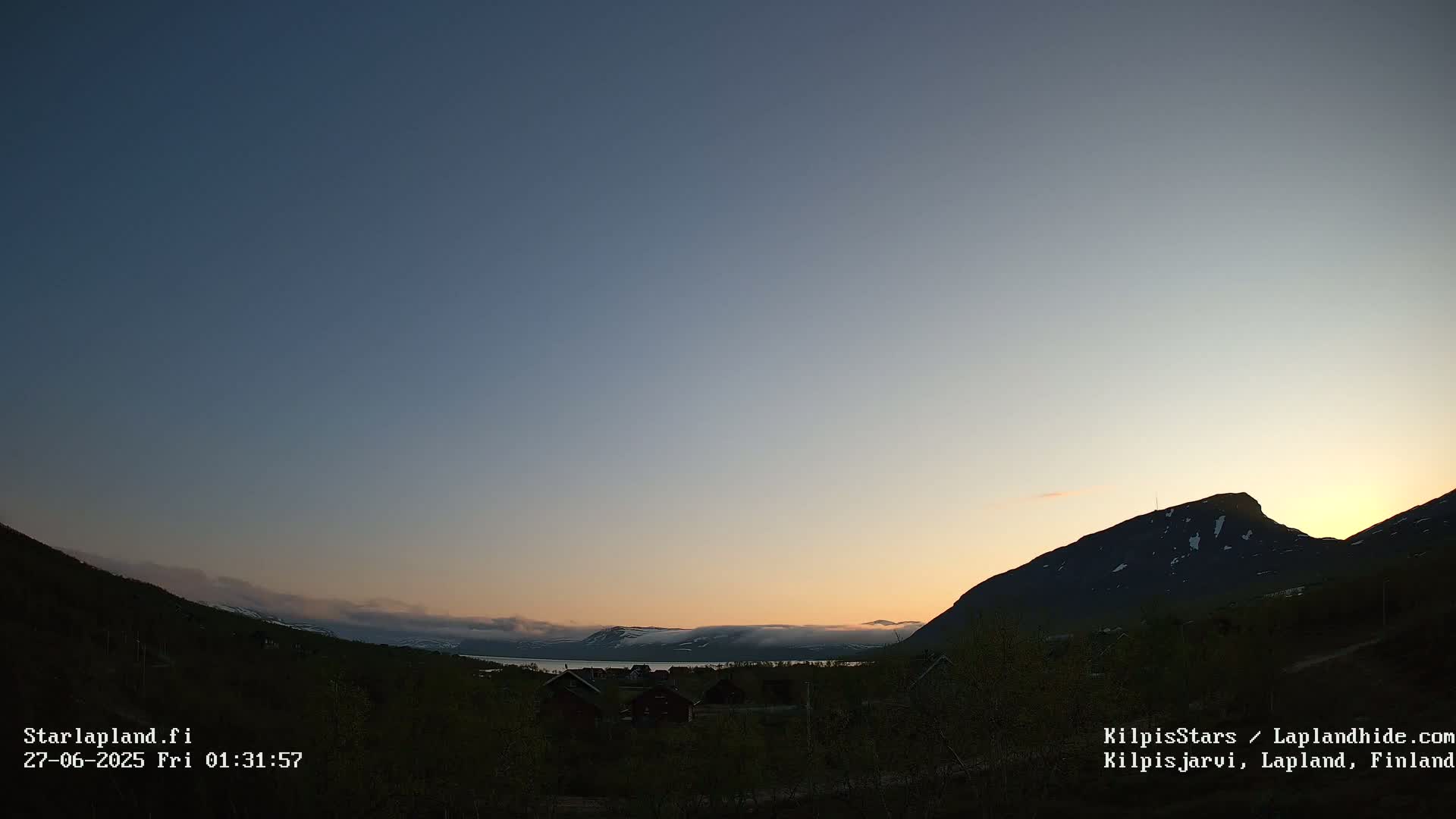 Kilpisjarvi Village , Northern Lights/Aurora Borealis Live Cam - Kilpisjärvi, Enontekiö, Lapland, Finland