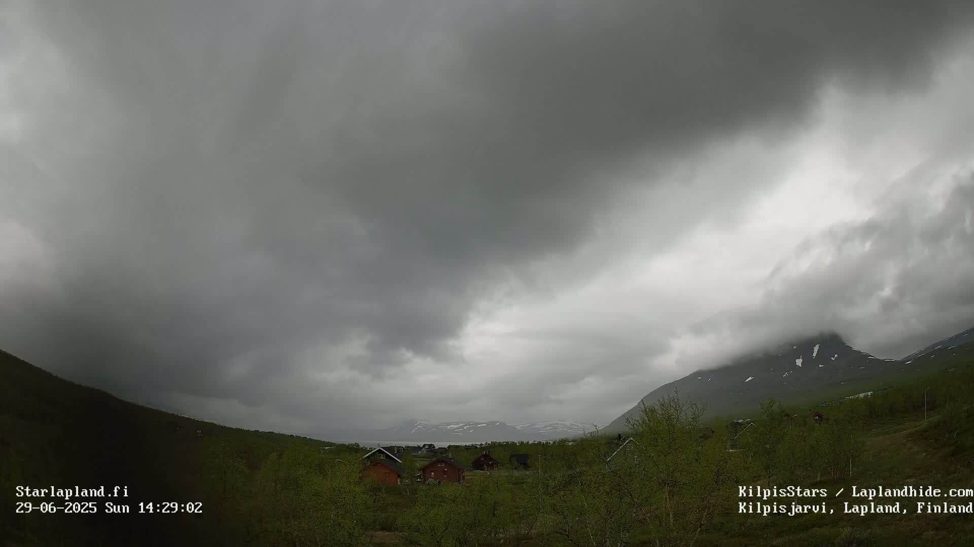 Kilpisjarvi Village , Northern Lights/Aurora Borealis Live Cam - Kilpisjärvi, Enontekiö, Lapland, Finland