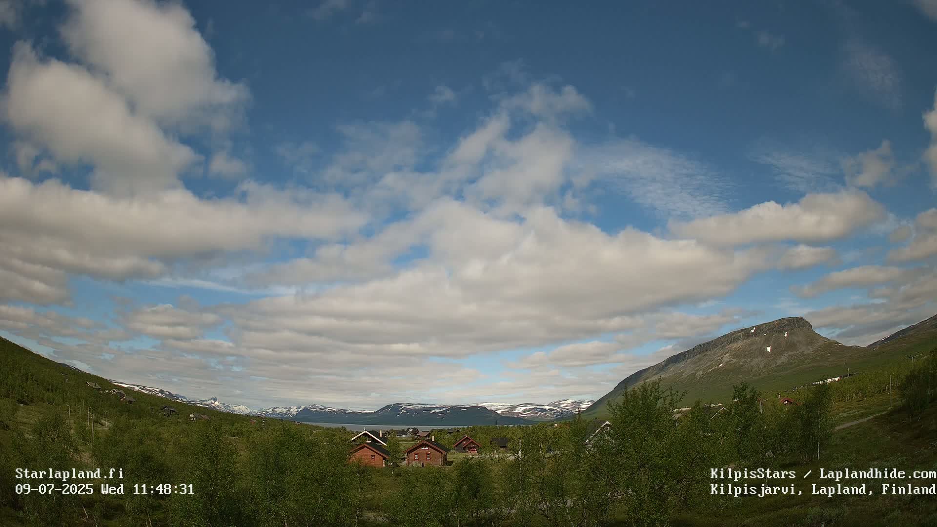 Kilpisjarvi Village , Northern Lights/Aurora Borealis Live Cam - Kilpisjärvi, Enontekiö, Lapland, Finland