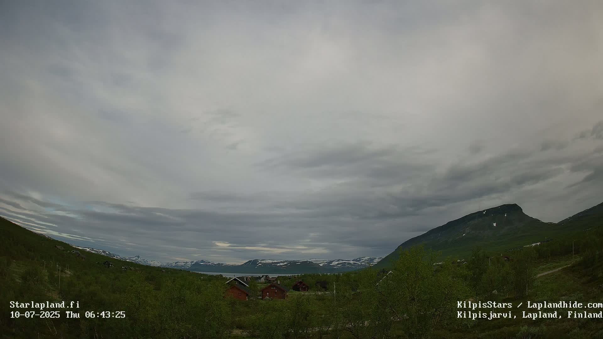 Kilpisjarvi Village , Northern Lights/Aurora Borealis Live Cam - Kilpisjärvi, Enontekiö, Lapland, Finland