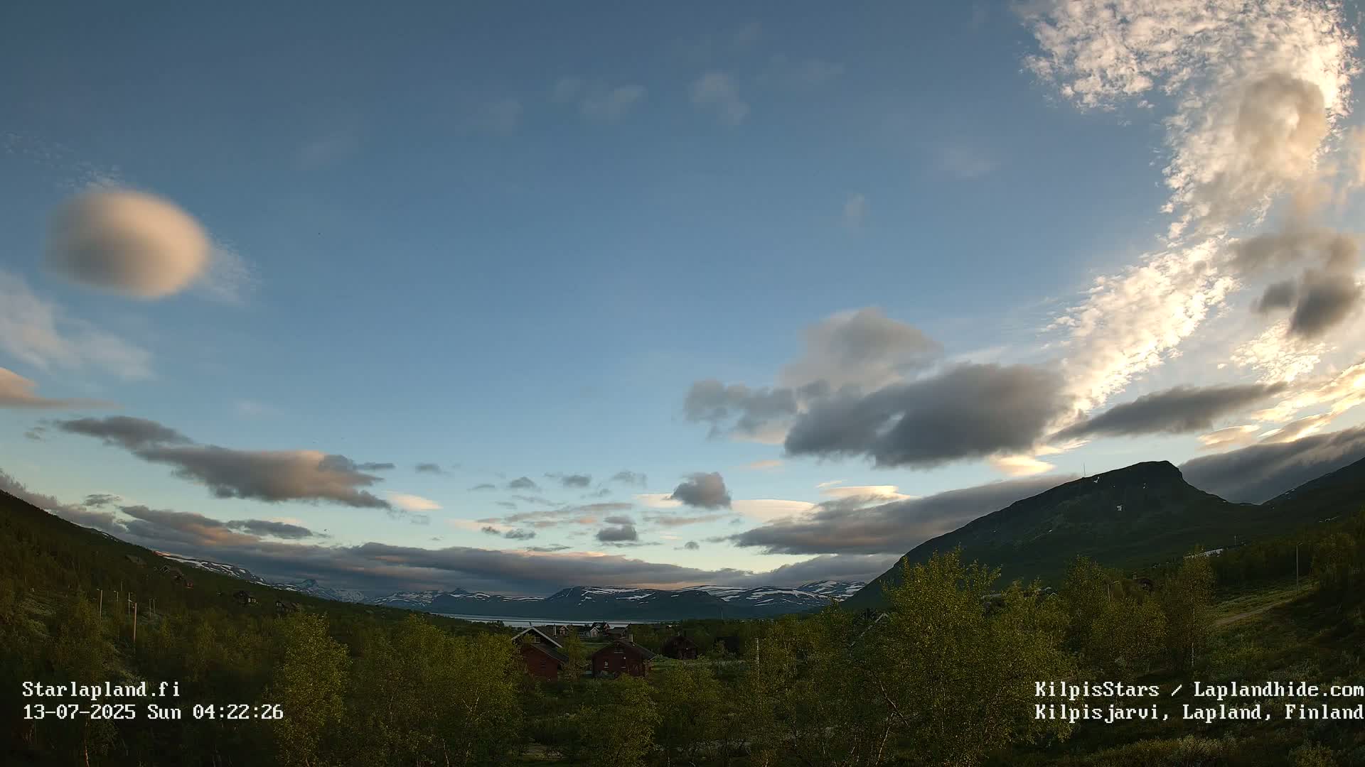 Kilpisjarvi Village , Northern Lights/Aurora Borealis Live Cam - Kilpisjärvi, Enontekiö, Lapland, Finland
