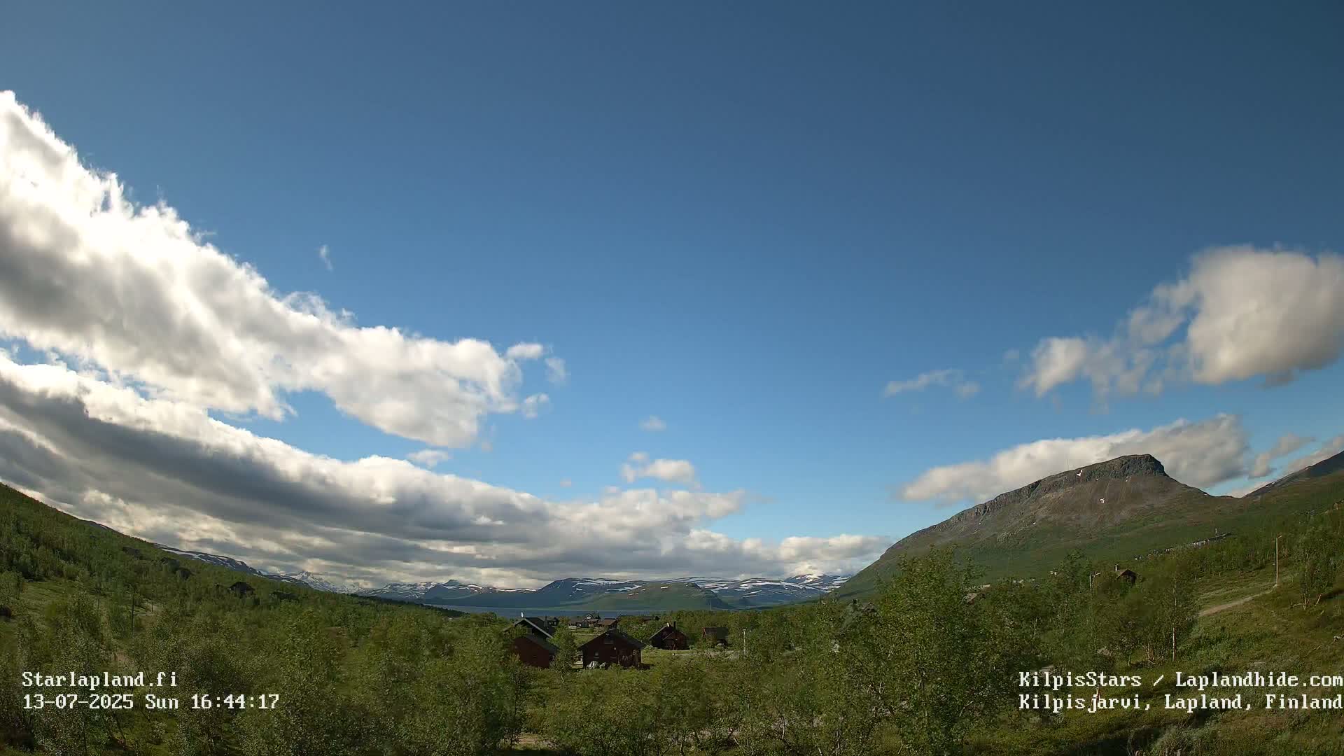 Kilpisjarvi Village , Northern Lights/Aurora Borealis Live Cam - Kilpisjärvi, Enontekiö, Lapland, Finland